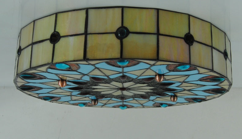 Buntglas Deckenleuchte Tiffany-Stil 3-Licht-Trommelflush-Leuchte mit Pfauen und Juwel