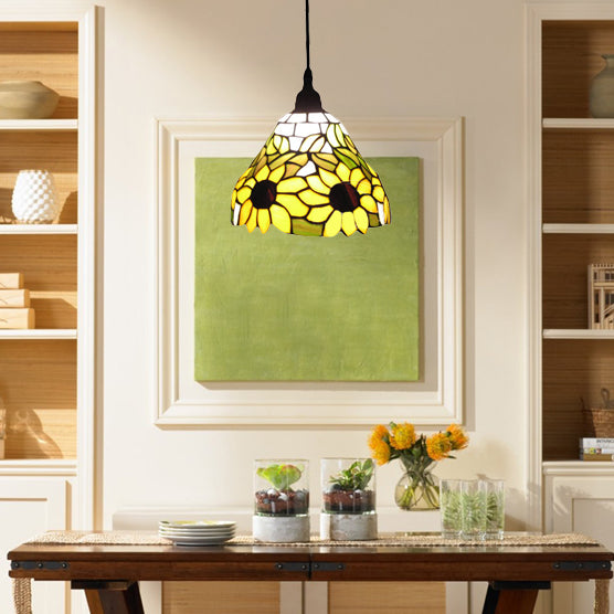 Yellow glass deals pendant lights