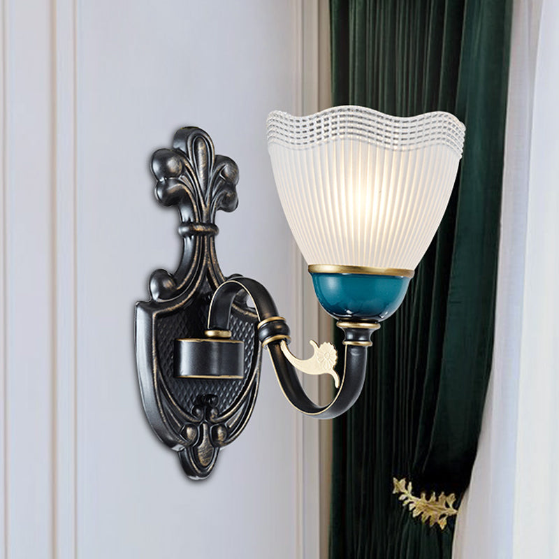 1/2-Head Scalloped Pleated Wall Mount Lamp Traditional Black Ribbed Glass Sconce Light with Curvy Arm 1.0 Black Clearhalo 'Wall Lamps & Sconces' 'Wall Lights' Lighting' 1031570