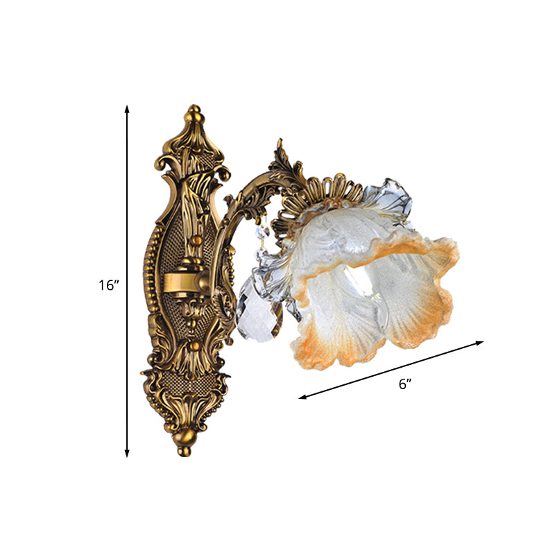 Vintage Floral Design Sconce Light Fixture 1 Bulb Crystal Wall Mounted Light in Gold Clearhalo 'Modern wall lights' 'Modern' 'Wall Lamps & Sconces' 'Wall Lights' Lighting' 1032125