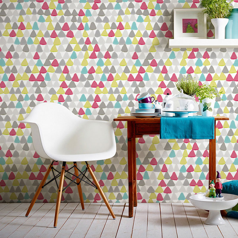 Triangle Wallpaper for Kid's Bedroom in Multi-Color, Non-Pasted, 33-foot x 20.5-inch Clearhalo 'Wall Decor' 'Wallpaper' 1042035