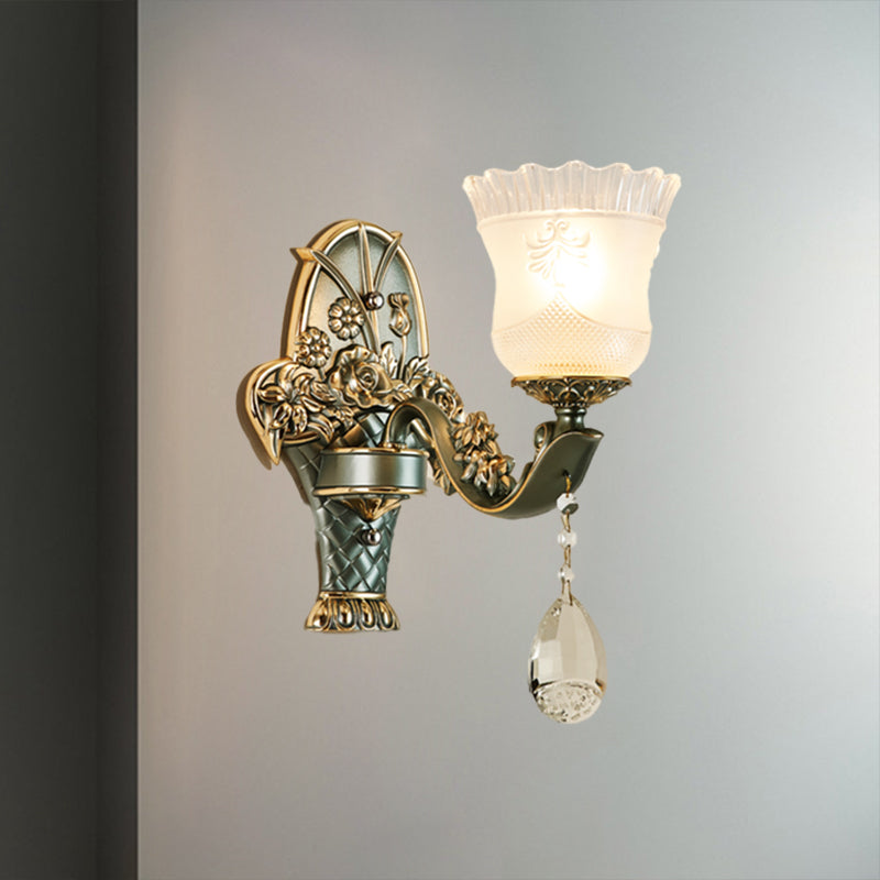 Single Bulb Sconce with Flower Shade Clear Latticed Glass Mid Century Bedside Wall Lamp Fixture in Green Green Clearhalo 'Wall Lamps & Sconces' 'Wall Lights' Lighting' 1062875