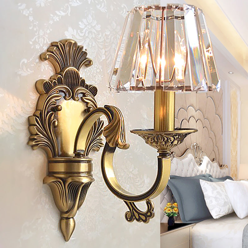 Brass Wavy Arm Wall Light Kit Traditional Metal 1 Head Hotel Wall Mounted Lamp with Cone Crystal Shade Brass Clearhalo 'Cast Iron' 'Glass' 'Industrial' 'Modern wall lights' 'Modern' 'Tiffany' 'Traditional wall lights' 'Wall Lamps & Sconces' 'Wall Lights' Lighting' 1063132