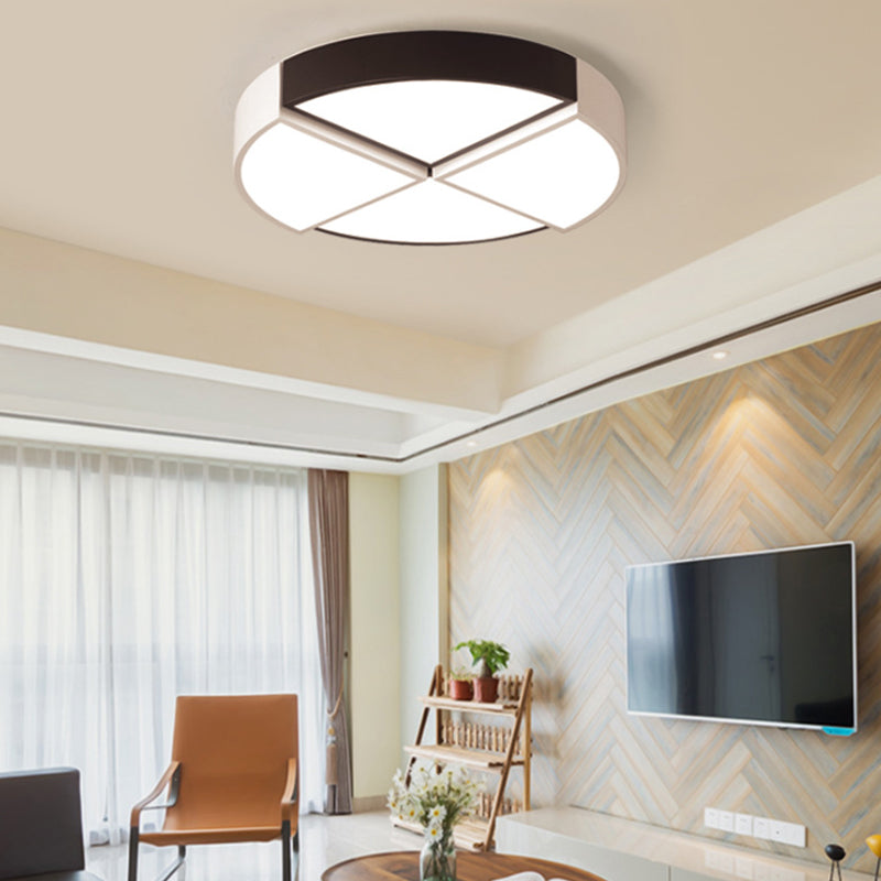 Black Circular Ceiling Light Fixture Modern Stylish LED Acrylic Flushmount Ceiling Fixture for Living Room Clearhalo 'Ceiling Lights' 'Close To Ceiling Lights' 'Close to ceiling' 'Flush mount' Lighting' 107380