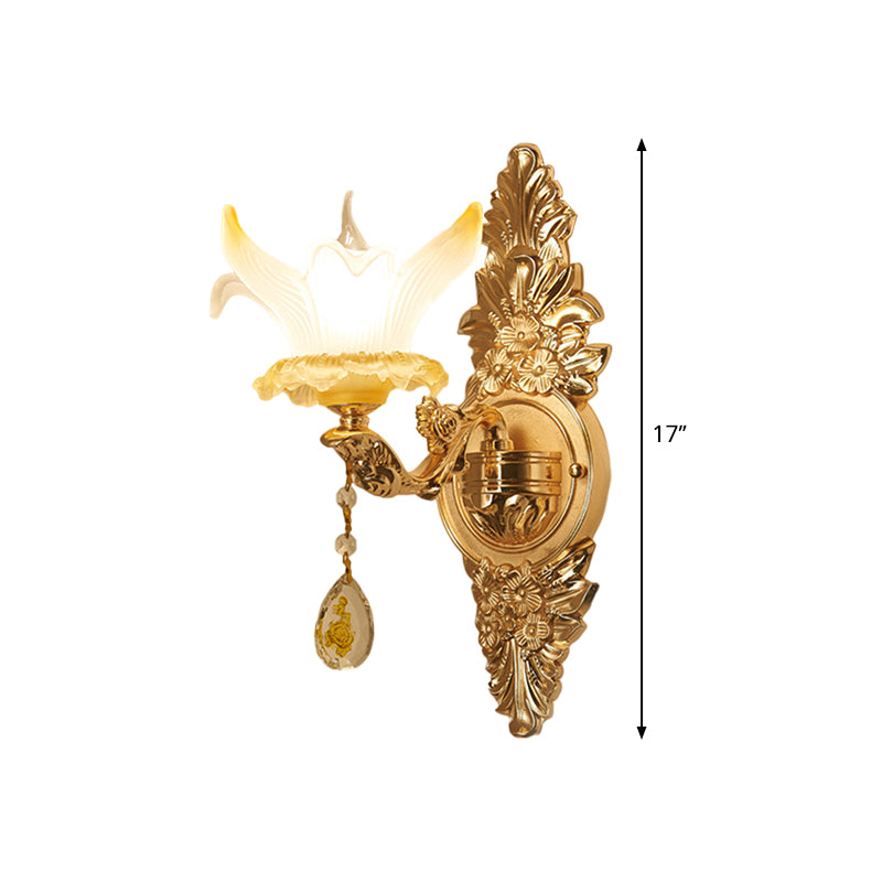 Gold Lily Shade Wall Mounted Lamp Traditional Ribbed Glass 1/2-Bulb Living Room Wall Light Clearhalo 'Wall Lamps & Sconces' 'Wall Lights' Lighting' 1125284