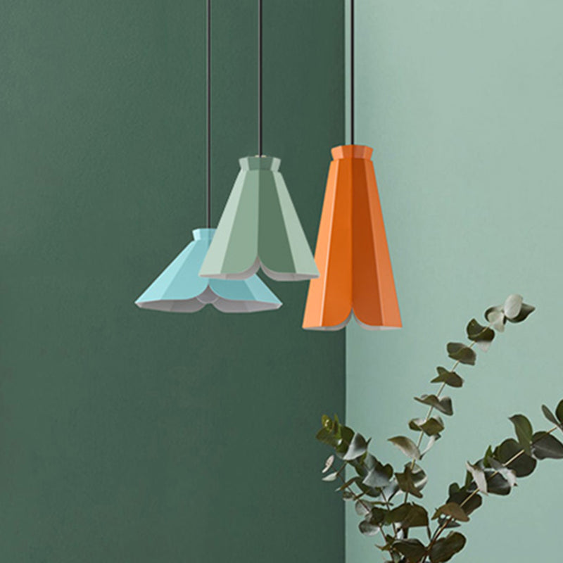 Metallic Tapered Pendant Light Fixture Macaron Style 1 Light Restaurant Hanging Lamp in Blue/Green/Orange Blue Clearhalo 'Ceiling Lights' 'Modern Pendants' 'Modern' 'Pendant Lights' 'Pendants' Lighting' 1127432