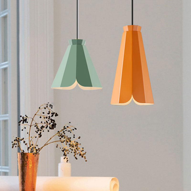 Metallic Tapered Pendant Light Fixture Macaron Style 1 Light Restaurant Hanging Lamp in Blue/Green/Orange Clearhalo 'Ceiling Lights' 'Modern Pendants' 'Modern' 'Pendant Lights' 'Pendants' Lighting' 1127438