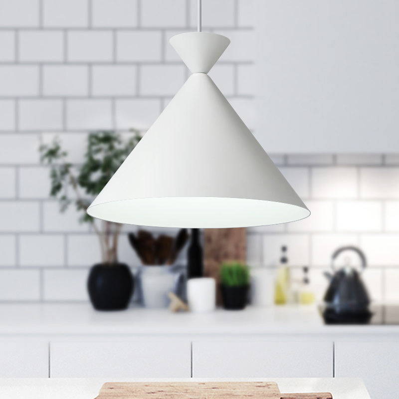 Conical Metal Hanging Ceiling Light Modernism 1 Light Dining Table Pendant Lamp in White Clearhalo 'Ceiling Lights' 'Modern Pendants' 'Modern' 'Pendant Lights' 'Pendants' Lighting' 1127448