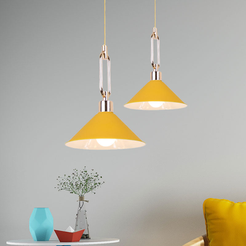 Nordic Tapered Shade Pendant Lighting 1 Bulb Metal Hanging Lamp in Black/White over Table Clearhalo 'Ceiling Lights' 'Modern Pendants' 'Modern' 'Pendant Lights' 'Pendants' Lighting' 1127480