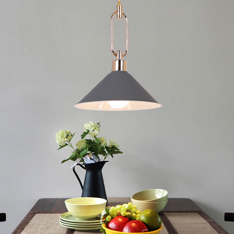 Nordic Tapered Shade Pendant Lighting 1 Bulb Metal Hanging Lamp in Black/White over Table Clearhalo 'Ceiling Lights' 'Modern Pendants' 'Modern' 'Pendant Lights' 'Pendants' Lighting' 1127484