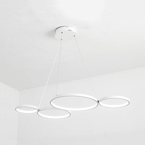 4 Rings Acrylic Ceiling Chandelier Simple LED Black/White Drop Pendant over Table in Warm/White/Natural Light White Clearhalo 'Ceiling Lights' 'Chandeliers' 'Modern Chandeliers' 'Modern' Lighting' 114261