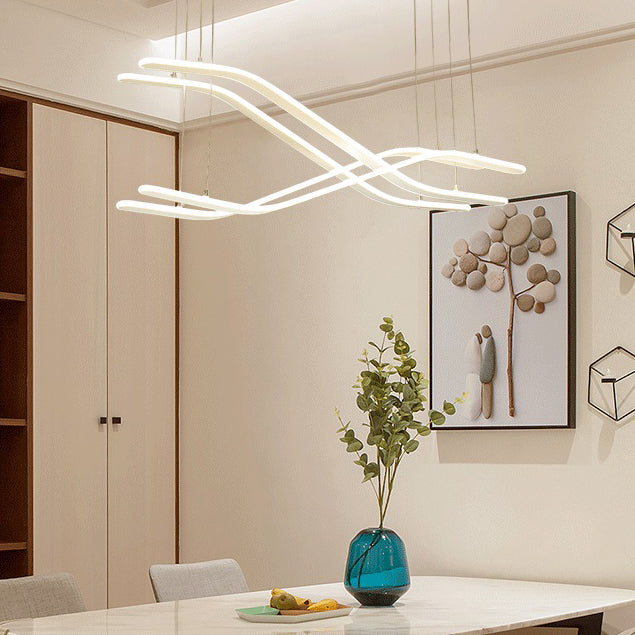 Streamlined Dining Room Ceiling Pendant Acrylic LED Minimalist Chandelier in Warm/White Light Clearhalo 'Ceiling Lights' 'Chandeliers' 'Modern Chandeliers' 'Modern' Lighting' 114468