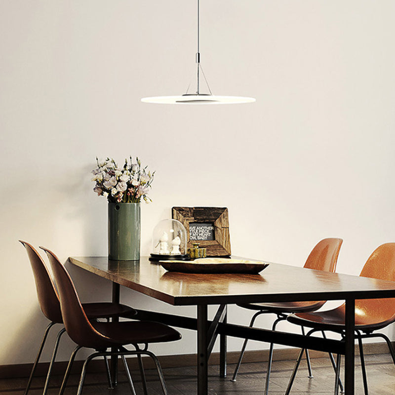 Clear Disc Drop Pendant Simplicity LED Acrylic Hanging Ceiling Light for Dining Room Clear Clearhalo 'Ceiling Lights' 'Modern Pendants' 'Modern' 'Pendant Lights' 'Pendants' Lighting' 119085