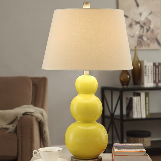 Traditional Style Conical Shaped Table Light 1 Bulb Fabric Table Lamp in Yellow for Living Room Yellow Clearhalo 'Lamps' 'Table Lamps' Lighting' 1193581
