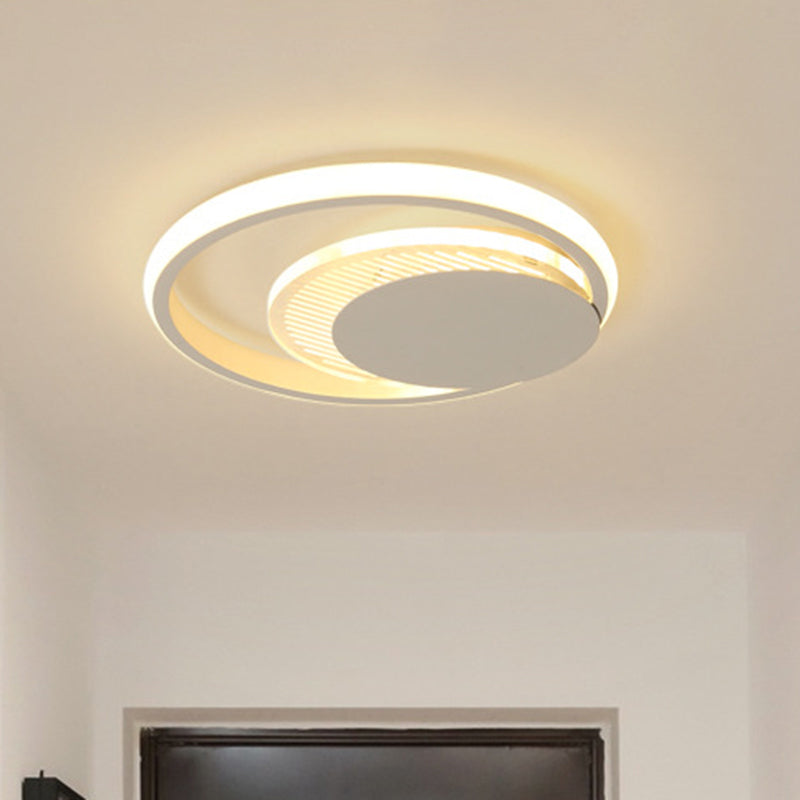 Metal Circle Flush Ceiling Light Simple White/Black Finish LED Flushmount Lamp in White/Warm Light White Clearhalo 'Ceiling Lights' 'Close To Ceiling Lights' 'Close to ceiling' 'Flush mount' Lighting' 1193955