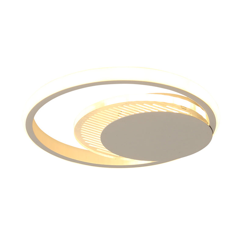 Metal Circle Flush Ceiling Light Simple White/Black Finish LED Flushmount Lamp in White/Warm Light Clearhalo 'Ceiling Lights' 'Close To Ceiling Lights' 'Close to ceiling' 'Flush mount' Lighting' 1193958