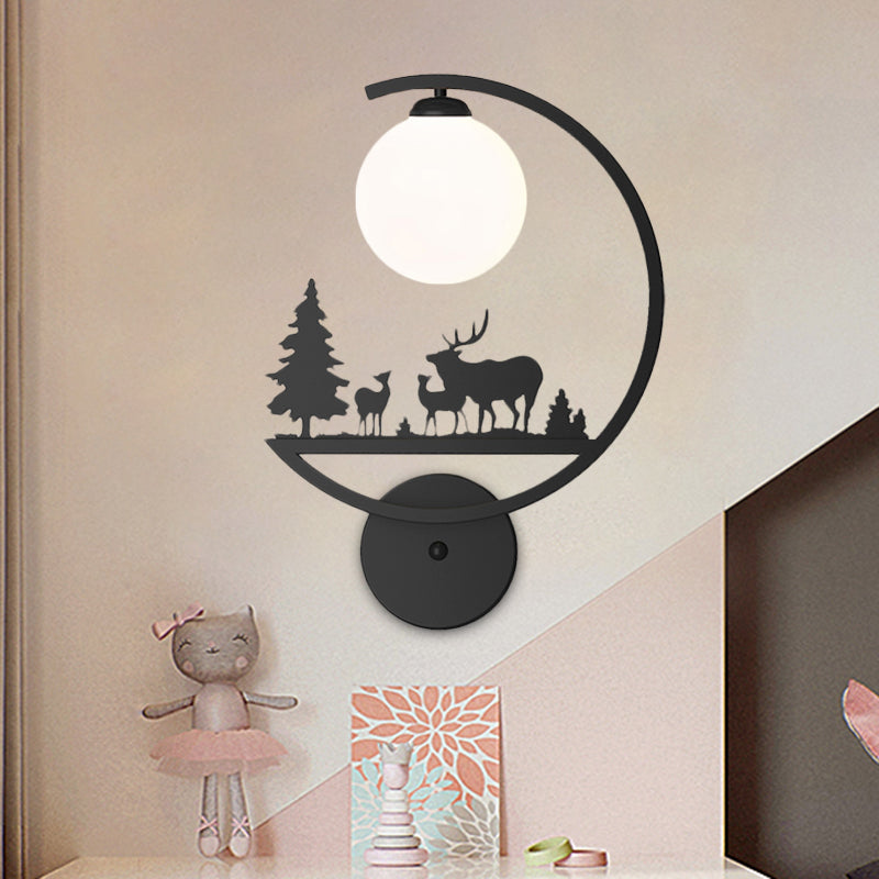 Animals Metallic Wall Sconce Lighting Nordic Single White/Black Finish Wall Lamp with C-Arm Clearhalo 'Wall Lamps & Sconces' 'Wall Lights' Lighting' 1195196