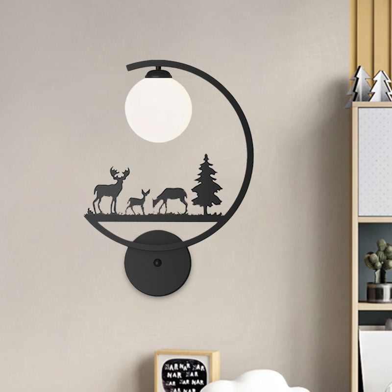 Animals Metallic Wall Sconce Lighting Nordic Single White/Black Finish Wall Lamp with C-Arm Clearhalo 'Wall Lamps & Sconces' 'Wall Lights' Lighting' 1195204