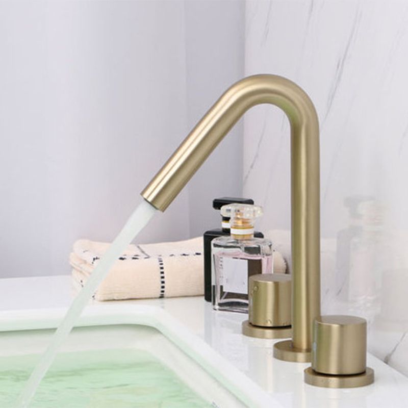 Circular 2-Handle Bathroom Faucet with Copper 3-Hole Widespread Bathroom Sink Faucet Clearhalo 'bathroom_sink_faucets' 'Conjunta de Baño y Conjunta de Grifo' 'Coronamiento de Baño y Dispositivo de Baño' 'Grifo del lavabo del baño' 'Hogar' 'home_improvement' 'home_improvement_bathroom_sink_faucets' 'Mejoras para el hogar' 1200x1200_0331cc47-c41d-4d1e-8266-86982b4d3258