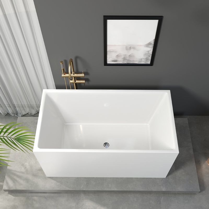 Modern Soaking Freestanding Bath Tub Acrylic Bathroom Bathtub in White Clearhalo 'Bathroom Remodel & Bathroom Fixtures' 'Bathtubs' 'Home Improvement' 'home_improvement' 'home_improvement_bathtubs' 'Showers & Bathtubs' 1200x1200_0578001e-0eea-4b04-b32d-3385c650d0f5