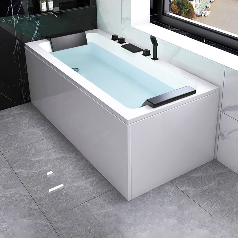 Modern Soaking Freestanding Bathtub White Acrylic Rectangular Bath Tub Clearhalo 'Bathroom Remodel & Bathroom Fixtures' 'Bathtubs' 'Home Improvement' 'home_improvement' 'home_improvement_bathtubs' 'Showers & Bathtubs' 1200x1200_09520512-d51d-4835-9fb5-15dcd24d1fe8