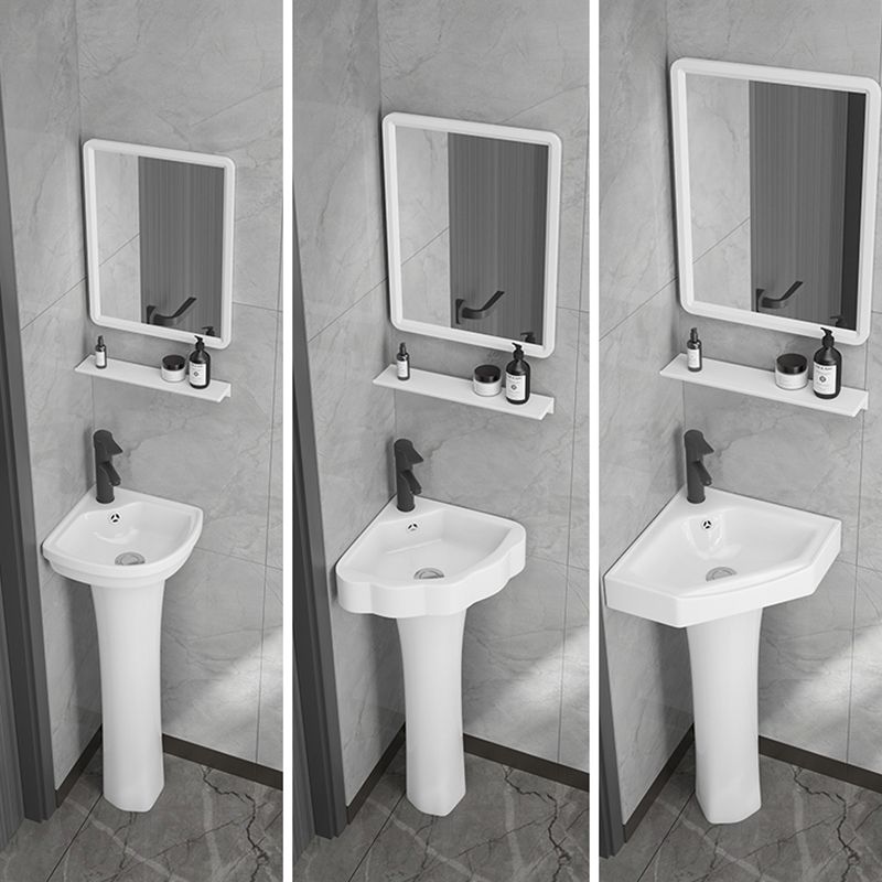 Modern Bathroom Vanity Freestanding Single-Sink Bathroom Vanity Set Clearhalo 'Bathroom Remodel & Bathroom Fixtures' 'Bathroom Vanities' 'bathroom_vanities' 'Home Improvement' 'home_improvement' 'home_improvement_bathroom_vanities' 1200x1200_108220c7-092d-4fda-b58a-4fca0aed5fa0