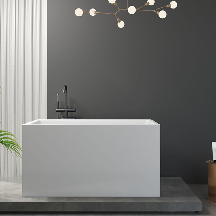 Contemporary Soaking Freestanding Bathtub Acrylic Rectangular with Center Drain Clearhalo 'Bathroom Remodel & Bathroom Fixtures' 'Bathtubs' 'Home Improvement' 'home_improvement' 'home_improvement_bathtubs' 'Showers & Bathtubs' 1200x1200_1164bfa3-2ef4-4dca-b5ee-c8d44372e034