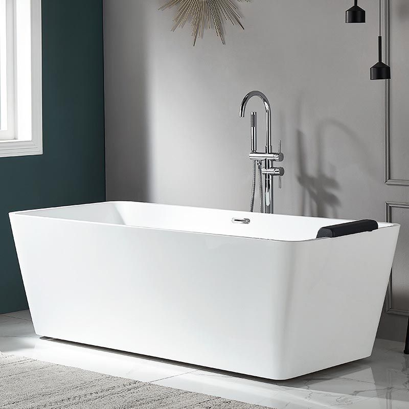 Modern Acrylic Home Bathtub Rectangular Freestanding Bath Tub in White Clearhalo 'Bathroom Remodel & Bathroom Fixtures' 'Bathtubs' 'Home Improvement' 'home_improvement' 'home_improvement_bathtubs' 'Showers & Bathtubs' 1200x1200_12b74c9b-d18a-4692-beab-34021604861a