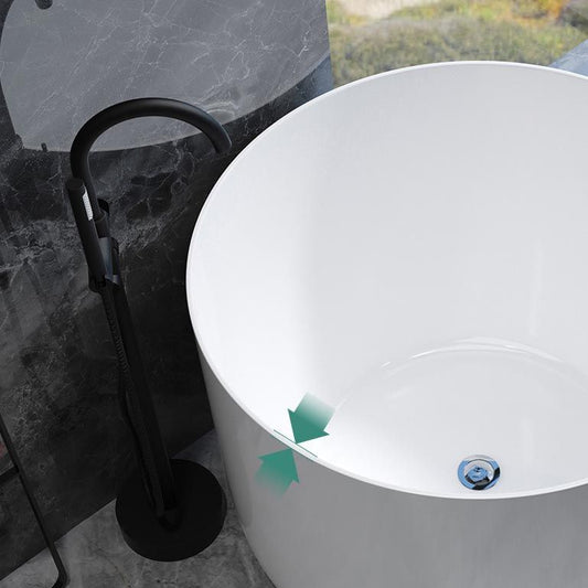 Modern Round Acrylic Bath Tub 26.77" H Freestanding Bathtub for Home Clearhalo 'Bathroom Remodel & Bathroom Fixtures' 'Bathtubs' 'Home Improvement' 'home_improvement' 'home_improvement_bathtubs' 'Showers & Bathtubs' 1200x1200_13d98218-5f34-404c-98e3-138486e7fc10