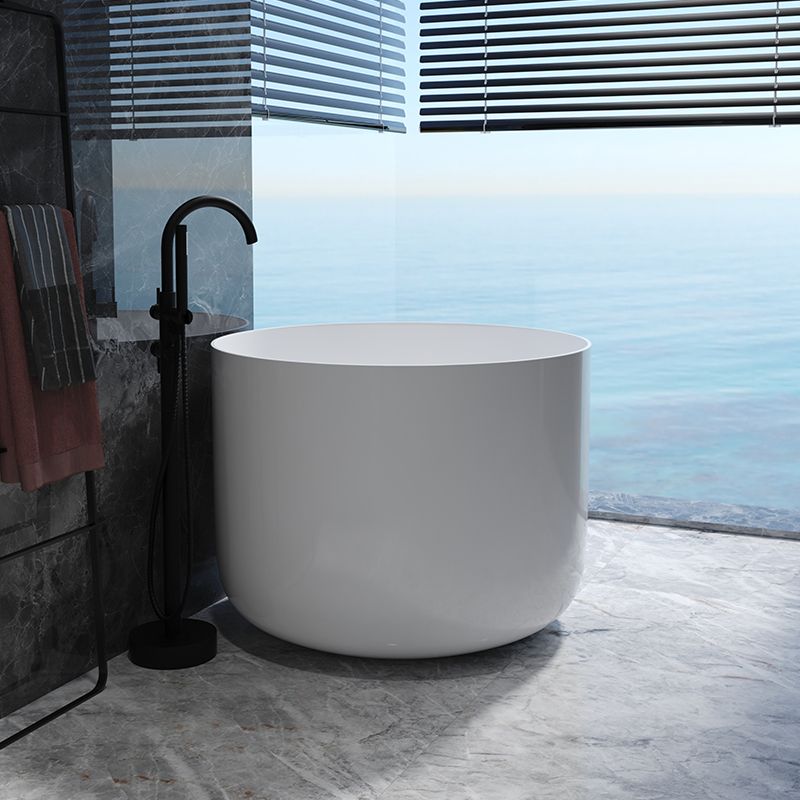 Modern Round Acrylic Bath Tub 26.77" H Freestanding Bathtub for Home Clearhalo 'Bathroom Remodel & Bathroom Fixtures' 'Bathtubs' 'Home Improvement' 'home_improvement' 'home_improvement_bathtubs' 'Showers & Bathtubs' 1200x1200_144f48ea-d16e-457e-acec-fa9c98004f18