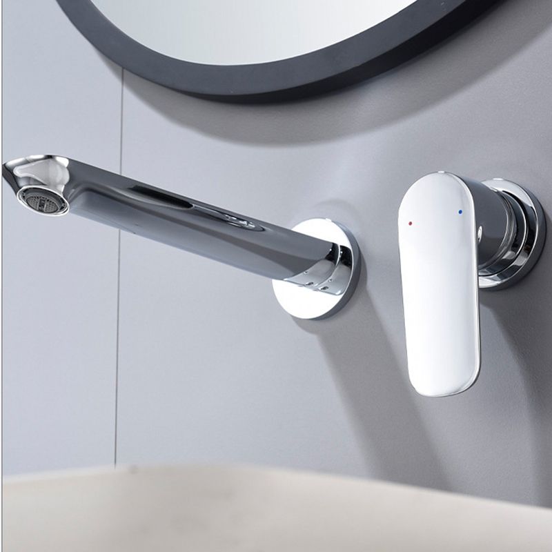 Modern 1-Handle Bathroom Sink Faucet Circular Wall Mounted Bathroom Faucet Clearhalo 'bathroom_sink_faucets' 'Conjunta de Baño y Conjunta de Grifo' 'Coronamiento de Baño y Dispositivo de Baño' 'Grifo del lavabo del baño' 'Hogar' 'home_improvement' 'home_improvement_bathroom_sink_faucets' 'Mejoras para el hogar' 1200x1200_1468aa9c-1d2b-406b-9980-3b6ae3fd7a44