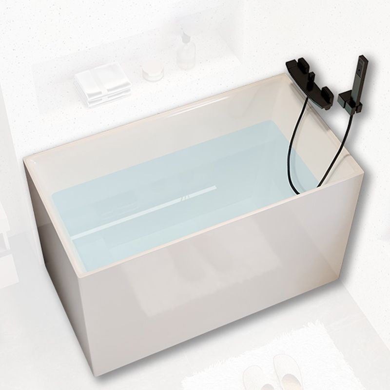 Modern Soaking Bath Tub Center Drain Placement Stand Alone Bathtub Clearhalo 'Bathroom Remodel & Bathroom Fixtures' 'Bathtubs' 'Home Improvement' 'home_improvement' 'home_improvement_bathtubs' 'Showers & Bathtubs' 1200x1200_15d2e5d9-cf2c-4ca7-931a-091f3c890a0d