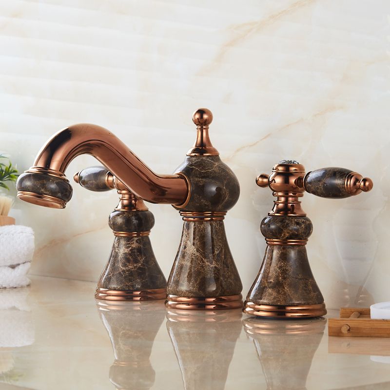 Widespread Bathroom Faucet Low Arc 3 Holes Lever Handles Faucet Clearhalo 'bathroom_sink_faucets' 'Conjunta de Baño y Conjunta de Grifo' 'Coronamiento de Baño y Dispositivo de Baño' 'Grifo del lavabo del baño' 'Hogar' 'home_improvement' 'home_improvement_bathroom_sink_faucets' 'Mejoras para el hogar' 1200x1200_17c2bcec-f773-4f1f-b3ae-01973c54bc99