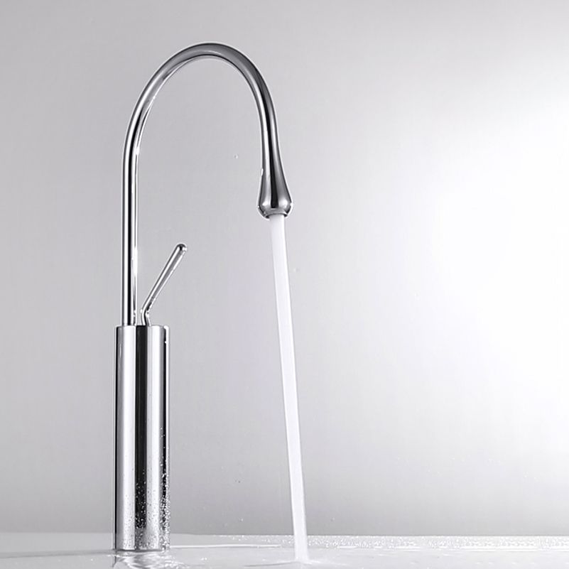 Gooseneck Lever Handles Sink Faucet Modern Circular Brass Bathroom Sink Faucet Clearhalo 'bathroom_sink_faucets' 'Conjuntos de Torneiras de Lavatório e Banheiro' 'home_improvement' 'home_improvement_bathroom_sink_faucets' 'Mobiliário Doméstico' 'Página inicial' 'Renovação e equipamento de casa de banho' 'Torneira para lavatório de banheiro' 1200x1200_1857ffa2-d9f4-48e8-ae4e-d1600334f9cb