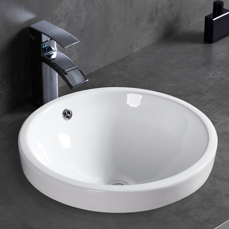 Contemporary Bathroom Sink with Overflow Porcelain Round Vessel Bathroom Sink Only Clearhalo 'Bathroom Remodel & Bathroom Fixtures' 'Bathroom Sinks & Faucet Components' 'Bathroom Sinks' 'bathroom_sink' 'Home Improvement' 'home_improvement' 'home_improvement_bathroom_sink' 1200x1200_18c8617f-1711-4886-9367-3fdc181fa1a9