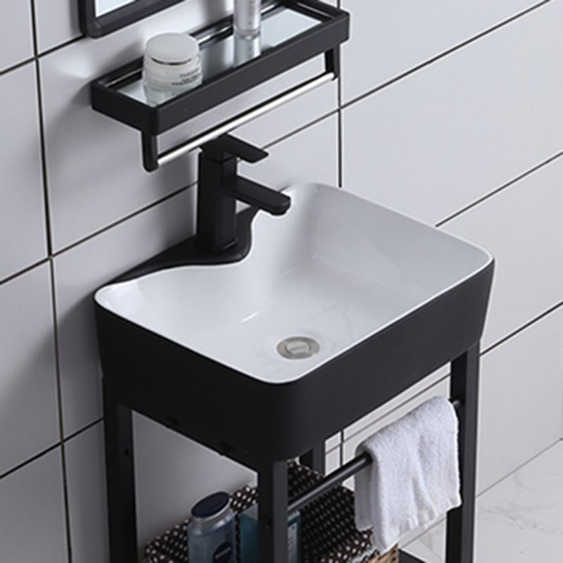 Modern Bathroom Sink Vanity Freestanding Single-Sink Bathroom Vanity Clearhalo 'Bathroom Remodel & Bathroom Fixtures' 'Bathroom Vanities' 'bathroom_vanities' 'Home Improvement' 'home_improvement' 'home_improvement_bathroom_vanities' 1200x1200_19853072-c3fd-40f5-a7f5-c8071d348748