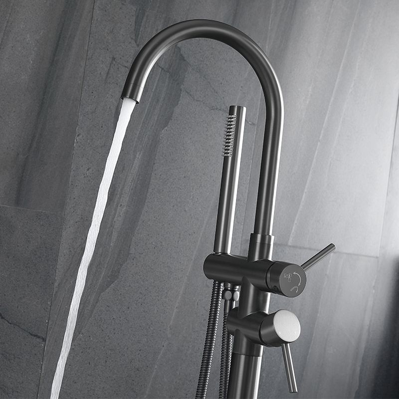 Modern Floor Mounted Metal Freestanding Tub Filler Swivel Freestanding Faucet Clearhalo 'Bathroom Remodel & Bathroom Fixtures' 'Bathtub Faucets' 'bathtub_faucets' 'Home Improvement' 'home_improvement' 'home_improvement_bathtub_faucets' 1200x1200_1a669110-eaf3-4e11-8416-edf49550c80a