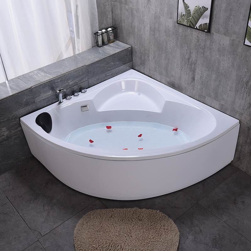 Flat Bottom Soaking Bathtub Antique Finish Corner Modern Bath Tub Clearhalo 'Bathroom Remodel & Bathroom Fixtures' 'Bathtubs' 'Home Improvement' 'home_improvement' 'home_improvement_bathtubs' 'Showers & Bathtubs' 1200x1200_1e5adeea-81cf-4229-b649-a35aae84728b