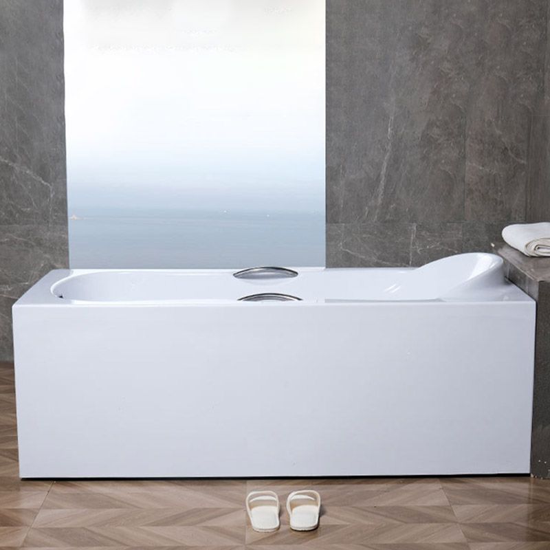 Modern Style Freestanding Bath Tub Acrylic Soaking Bathtub in White Clearhalo 'Bathroom Remodel & Bathroom Fixtures' 'Bathtubs' 'Home Improvement' 'home_improvement' 'home_improvement_bathtubs' 'Showers & Bathtubs' 1200x1200_1e5c05c6-44ce-4ec9-8d6b-add83842d02c