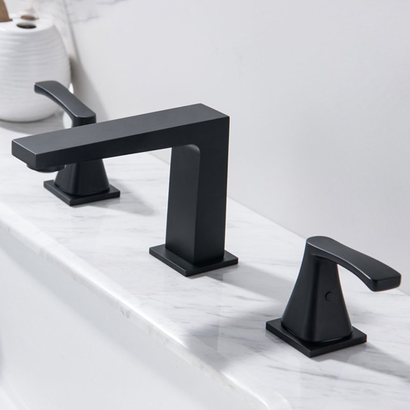 Modern 2-Handle Bathroom Sink Faucet 3 Hole Widespread Bathroom Faucet with Steel Clearhalo 'bathroom_sink_faucets' 'Conjunta de Baño y Conjunta de Grifo' 'Coronamiento de Baño y Dispositivo de Baño' 'Grifo del lavabo del baño' 'Hogar' 'home_improvement' 'home_improvement_bathroom_sink_faucets' 'Mejoras para el hogar' 1200x1200_1e95d1c4-43de-4ea2-bc23-23ec9dfab439