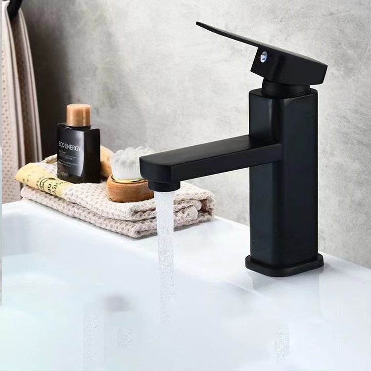 Industrial Vessel Sink Faucet Stainless Steel Lever Handles Vessel Sink Bathroom Faucet Clearhalo 'bathroom_sink_faucets' 'Conjunta de Baño y Conjunta de Grifo' 'Coronamiento de Baño y Dispositivo de Baño' 'Grifo del lavabo del baño' 'Hogar' 'home_improvement' 'home_improvement_bathroom_sink_faucets' 'Mejoras para el hogar' 1200x1200_21926091-e439-4518-b3a6-0bef6d98916f