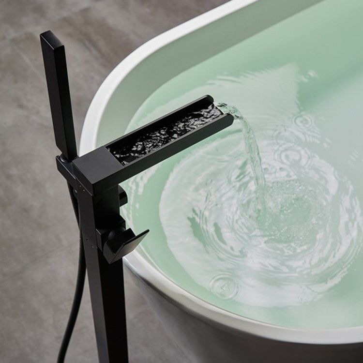 Floor Mounted Metal Freestanding Tub Filler 1 Handle Freestanding Bathtub Faucet Clearhalo 'Bathroom Remodel & Bathroom Fixtures' 'Bathtub Faucets' 'bathtub_faucets' 'Home Improvement' 'home_improvement' 'home_improvement_bathtub_faucets' 1200x1200_23e4b3b1-2ba4-4516-9c17-209b6eb4411d