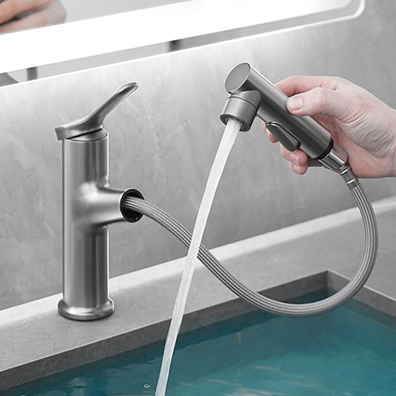 Modern Vessel Faucet Brass Single Handle Low Arc Vessel Faucet for Home Clearhalo 'bathroom_sink_faucets' 'Conjunta de Baño y Conjunta de Grifo' 'Coronamiento de Baño y Dispositivo de Baño' 'Grifo del lavabo del baño' 'Hogar' 'home_improvement' 'home_improvement_bathroom_sink_faucets' 'Mejoras para el hogar' 1200x1200_244d9e88-a1e0-4b5d-98c9-0f2091c0dee5