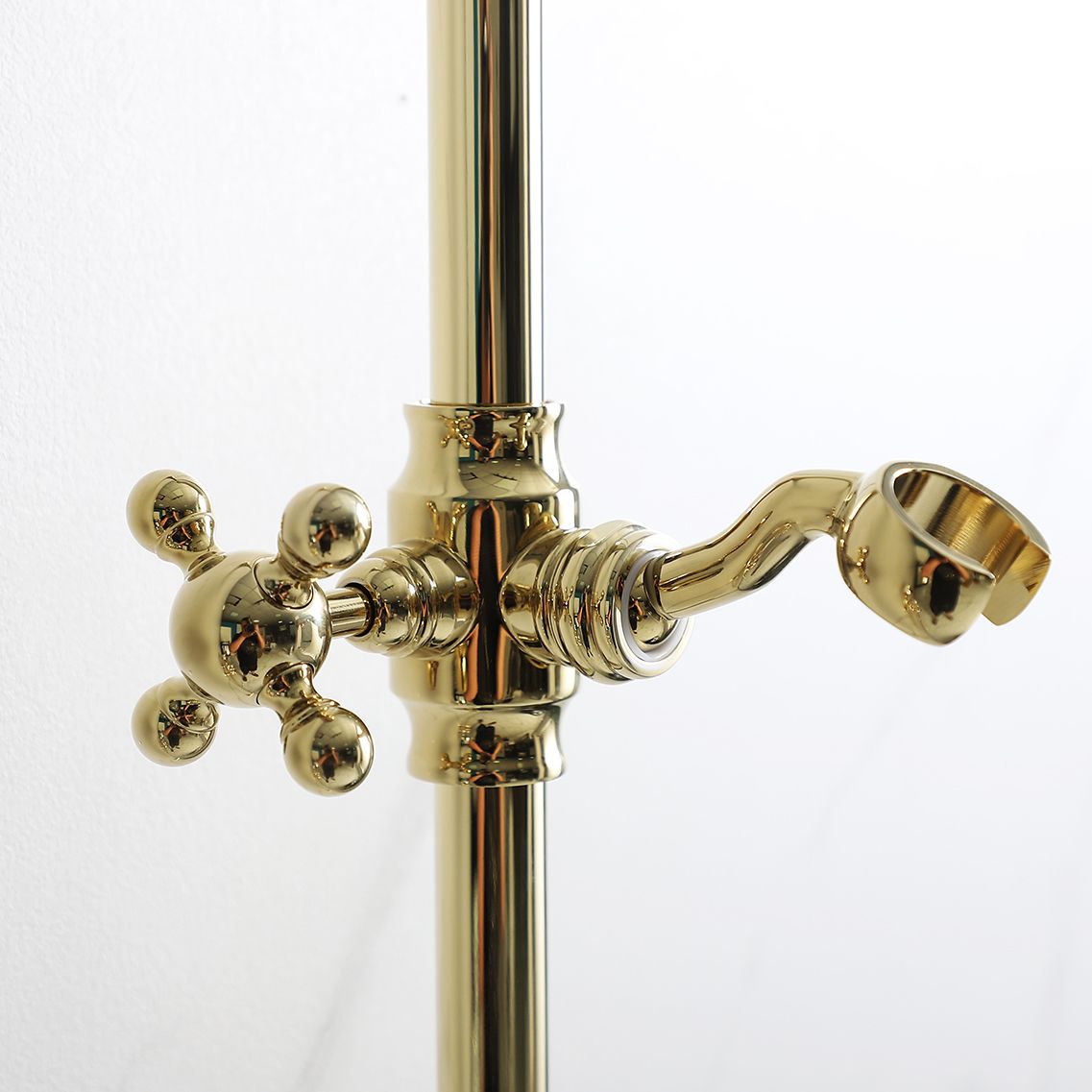 Glam Retro Wall Mounted Metal Claw Foot Tub Faucet Trim Low Arc Claw Foot Tub Faucet Clearhalo 'Bathroom Remodel & Bathroom Fixtures' 'Bathtub Faucets' 'bathtub_faucets' 'Home Improvement' 'home_improvement' 'home_improvement_bathtub_faucets' 1200x1200_286af7a5-a99e-43bd-a84d-a12ae9da8043