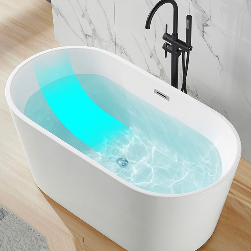 Contemporary Soaking Freestanding Bathtub Acrylic Bathtub without Faucet Holes Clearhalo 'Bathroom Remodel & Bathroom Fixtures' 'Bathtubs' 'Home Improvement' 'home_improvement' 'home_improvement_bathtubs' 'Showers & Bathtubs' 1200x1200_2b5c55ff-531e-4c95-8eba-fa230fcaa446