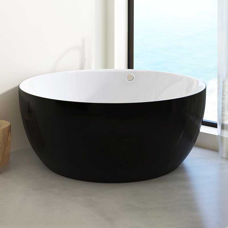 Modern Round Acrylic Bathtub Center Drain and Overflow Trim Tub Clearhalo 'Bathroom Remodel & Bathroom Fixtures' 'Bathtubs' 'Home Improvement' 'home_improvement' 'home_improvement_bathtubs' 'Showers & Bathtubs' 1200x1200_2c324648-7e7b-42f3-80b9-3be5bb91de38