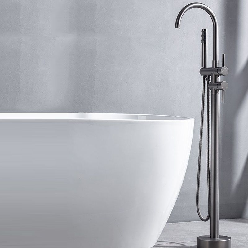 Floor Mounted Copper Freestanding Tub Filler Freestanding High Arc Tub Metal Filler Trim Clearhalo 'Bathroom Remodel & Bathroom Fixtures' 'Bathtub Faucets' 'bathtub_faucets' 'Home Improvement' 'home_improvement' 'home_improvement_bathtub_faucets' 1200x1200_2f5c6f1e-d6fe-40fc-9015-4f6b36b818c8