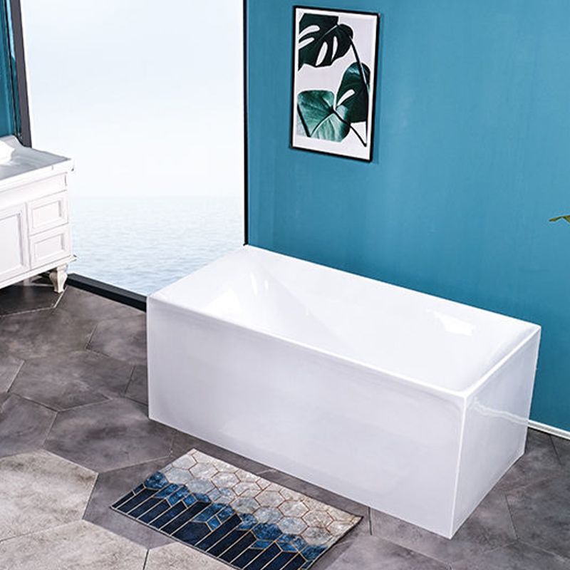 Soaking Freestanding Bath Tub Modern Style Acrylic Bathroom Bathtub Clearhalo 'Bathroom Remodel & Bathroom Fixtures' 'Bathtubs' 'Home Improvement' 'home_improvement' 'home_improvement_bathtubs' 'Showers & Bathtubs' 1200x1200_2ffd1a0e-dc29-4f3d-a3ea-f6b200f471ec