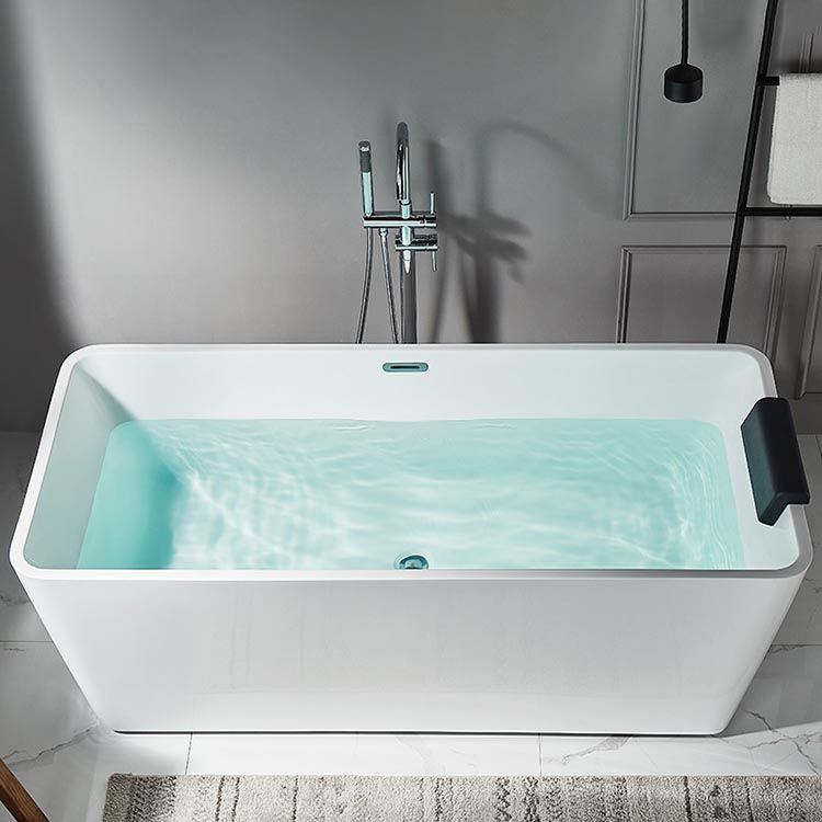 Modern Acrylic Home Bathtub Rectangular Freestanding Bath Tub in White Clearhalo 'Bathroom Remodel & Bathroom Fixtures' 'Bathtubs' 'Home Improvement' 'home_improvement' 'home_improvement_bathtubs' 'Showers & Bathtubs' 1200x1200_3005822b-8b7f-4e05-ad2a-6249fad7752e