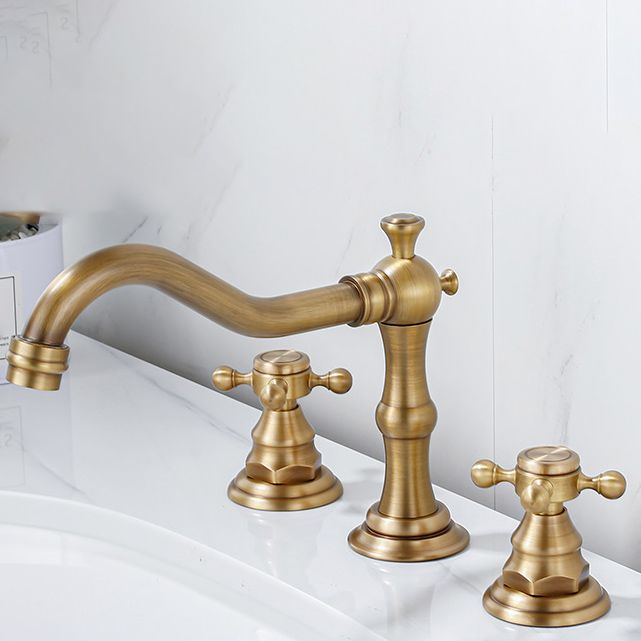 Industrial Wide Spread Bathroom Faucet 2 Cross Handles Lavatory Faucet Clearhalo 'bathroom_sink_faucets' 'Conjunta de Baño y Conjunta de Grifo' 'Coronamiento de Baño y Dispositivo de Baño' 'Grifo del lavabo del baño' 'Hogar' 'home_improvement' 'home_improvement_bathroom_sink_faucets' 'Mejoras para el hogar' 1200x1200_3040b037-eeb1-45cd-bc56-7a28afa0af75